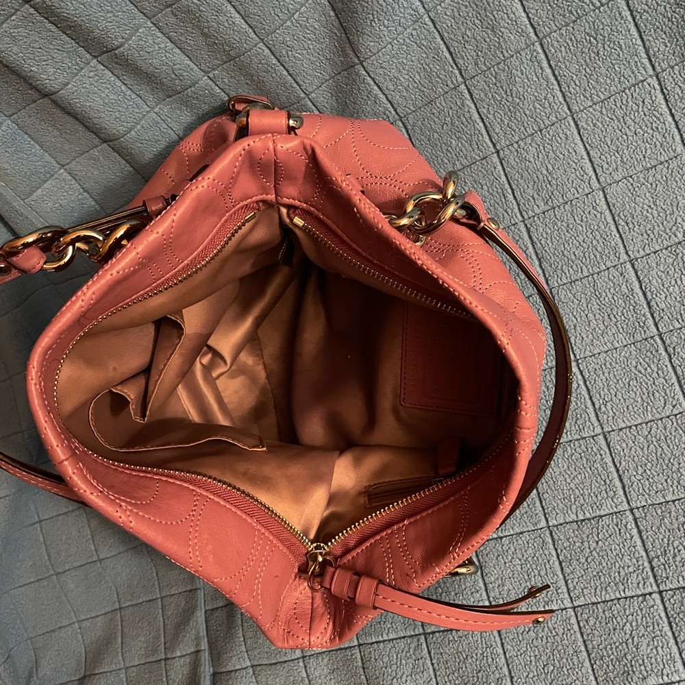 Handbag - Picture 5 of 7